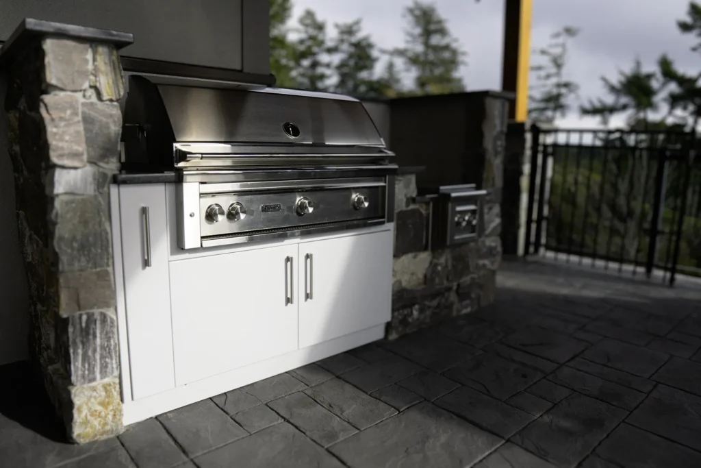 Outdoor Kitchen photo by Silver Fern Stainless in Victoria BC Canada